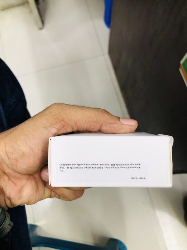 Apple 20W USB-C Power - Image 5